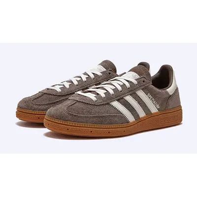 adidas originals handball spezial gum sole trainers in brown and white|handball spezial earth strata.